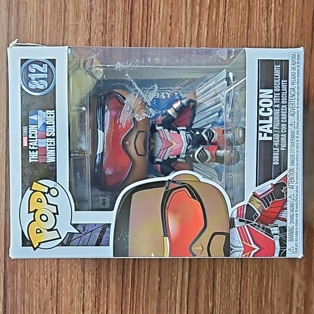 Funko POP!  Marvel The Falcon and The Winter Soldier "Falcon" Bobble-Head 812